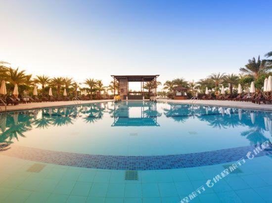 Aloha Oceanfront Suite Resort Lingshui  Esterno foto