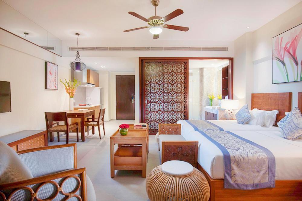 Aloha Oceanfront Suite Resort Lingshui  Esterno foto