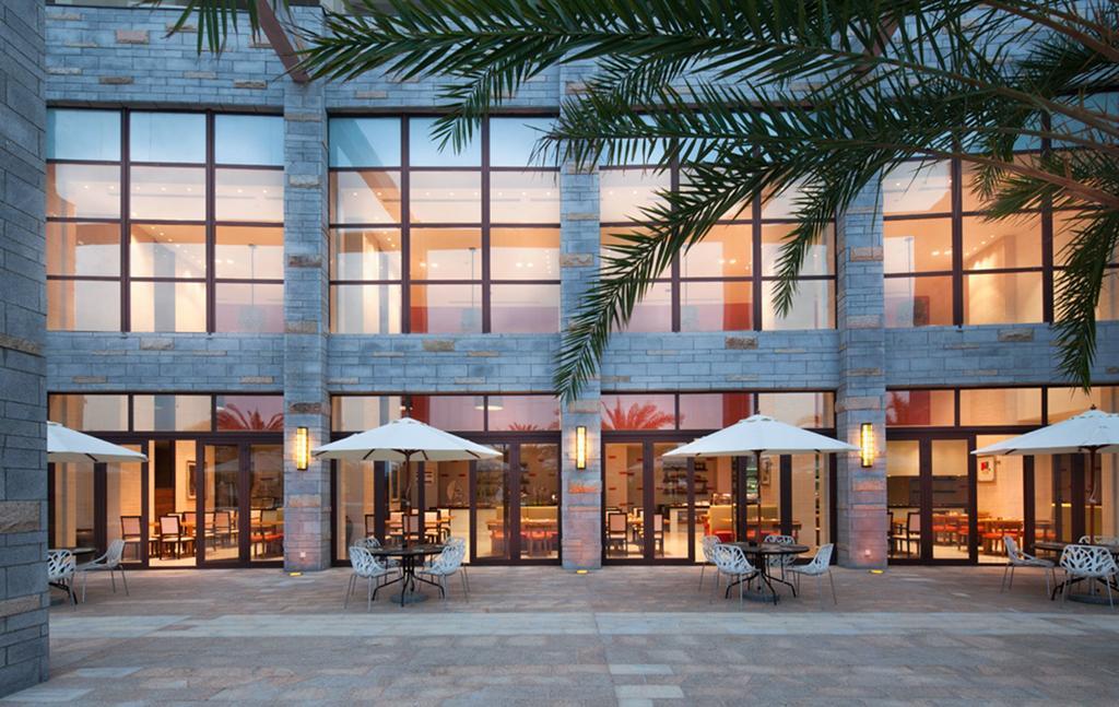Aloha Oceanfront Suite Resort Lingshui  Esterno foto