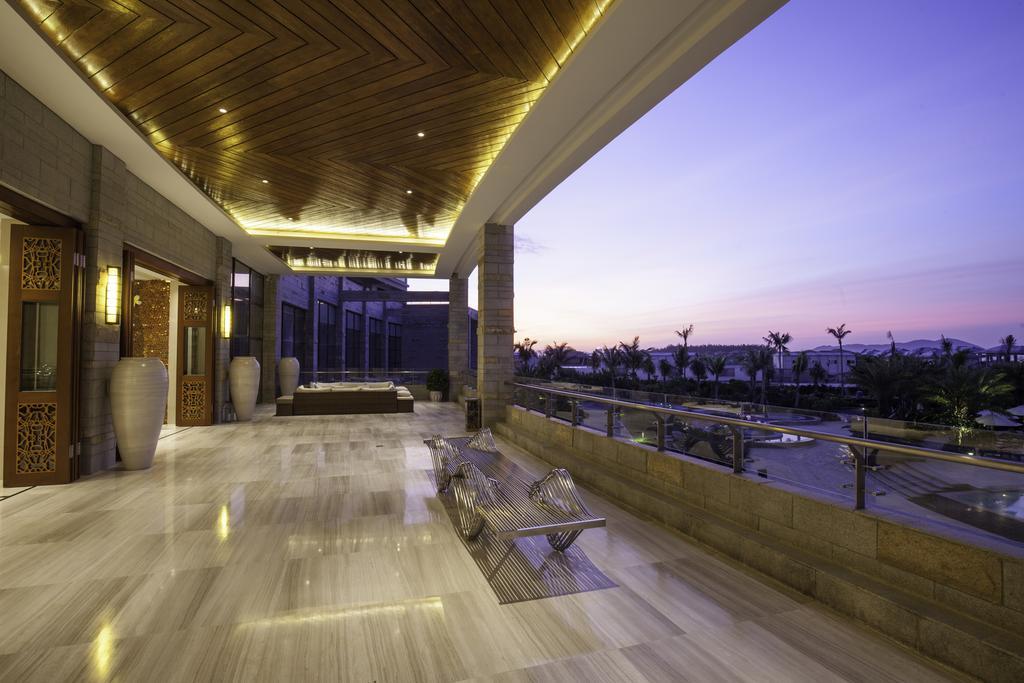 Aloha Oceanfront Suite Resort Lingshui  Esterno foto